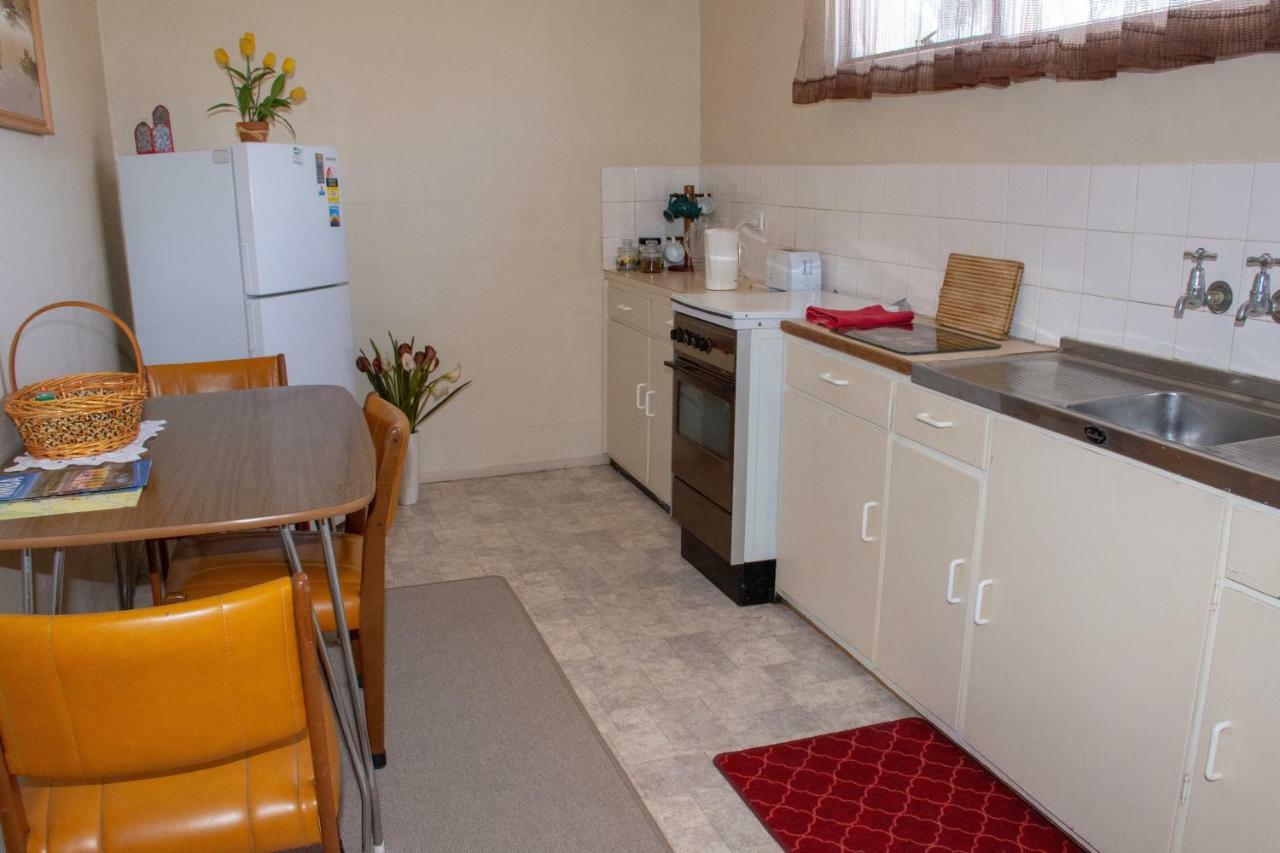 Units Apartment *